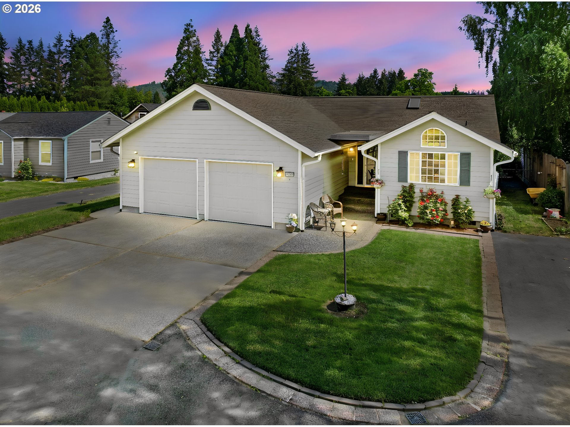 3206 OLYMPIA WAY, Longview, WA 98632