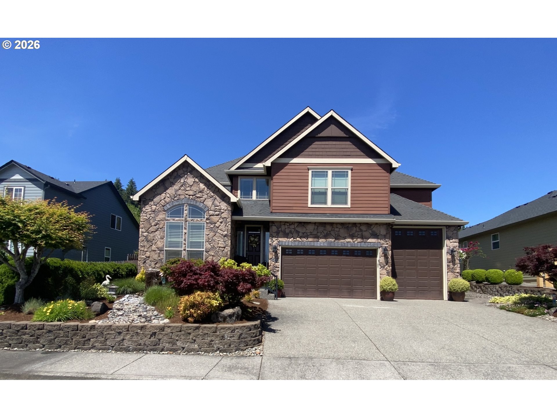 545 18TH ST, LaCenter, WA 98629