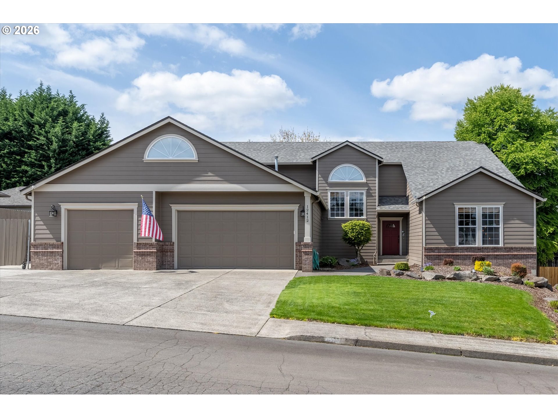 12412 45TH AVE, Vancouver, WA 98686