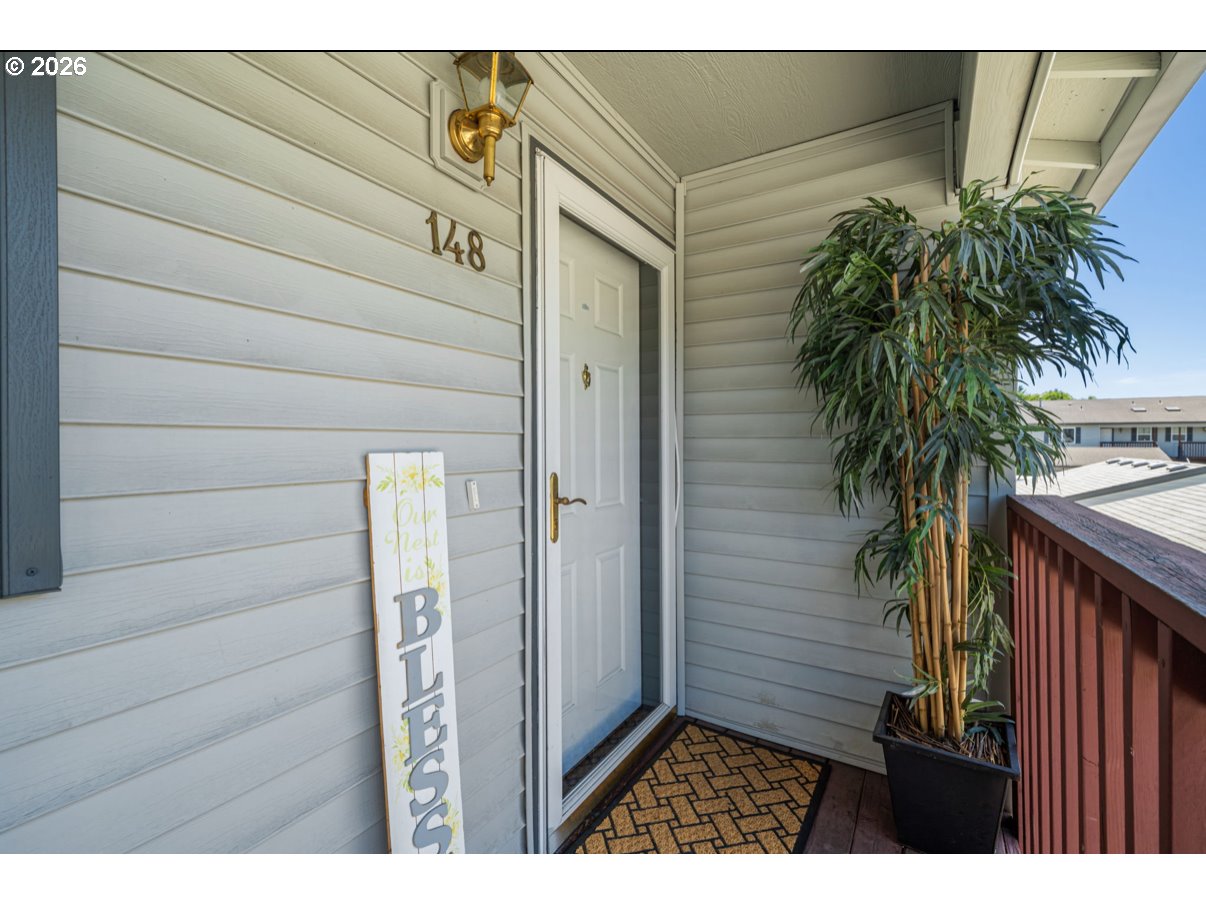 4000 109TH AVE, Vancouver, WA 98682