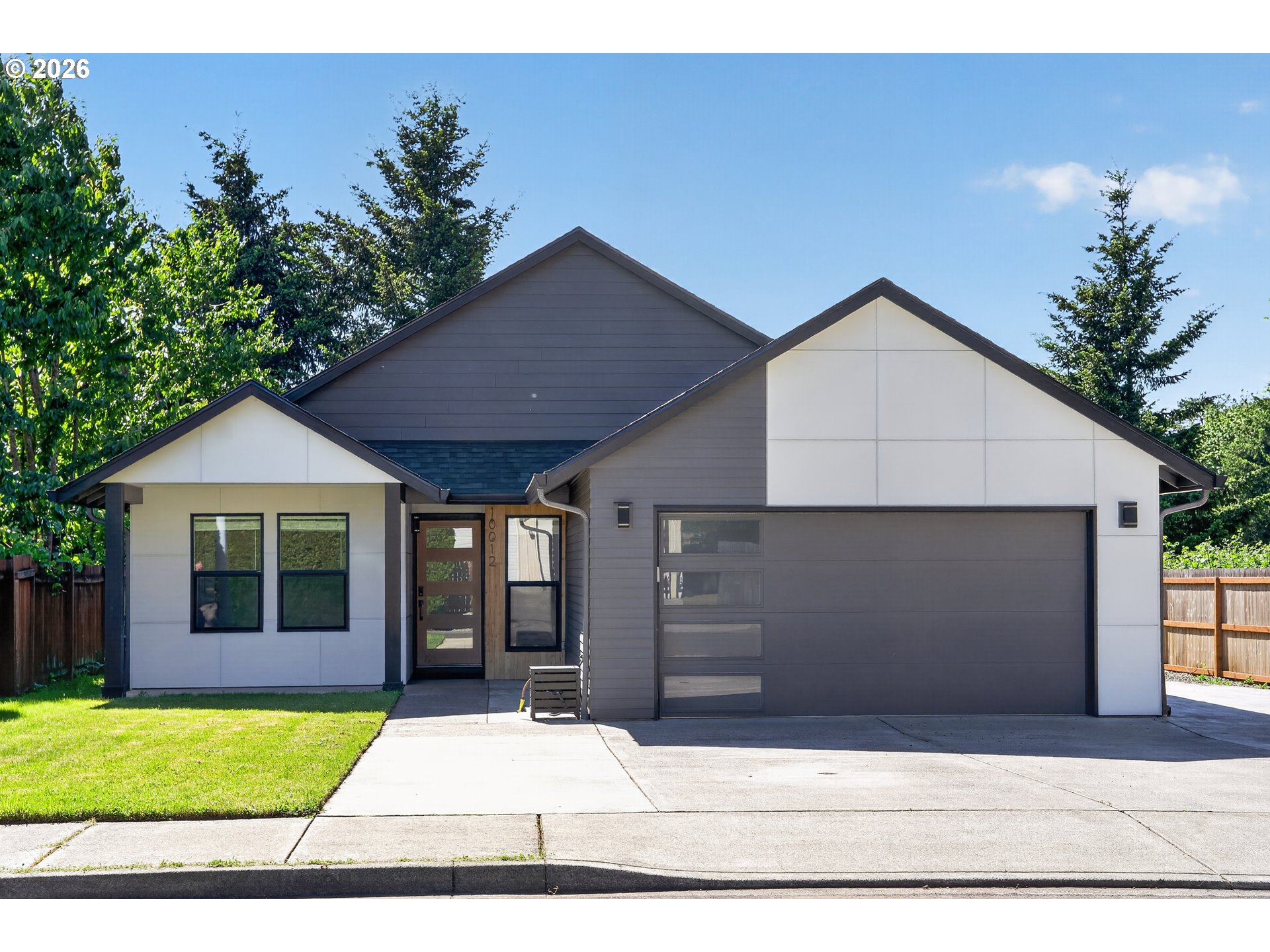 10012 104TH AVE, Vancouver, WA 98662