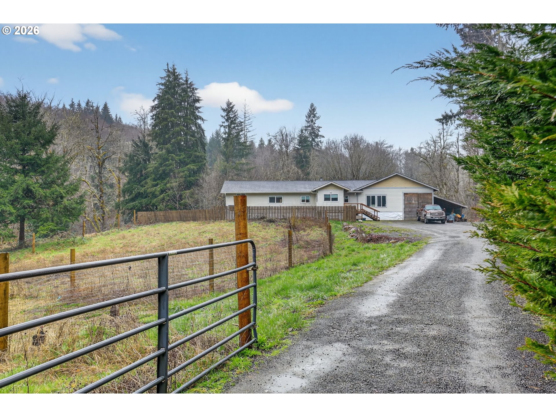 24511 W H GARNER RD, Yacolt, WA 98675