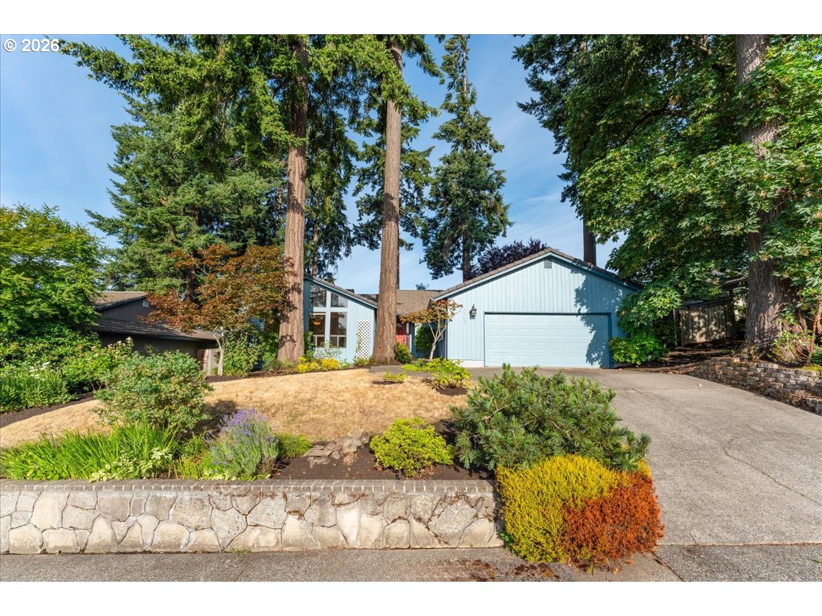 8102 12TH AVE, Vancouver, WA 98665