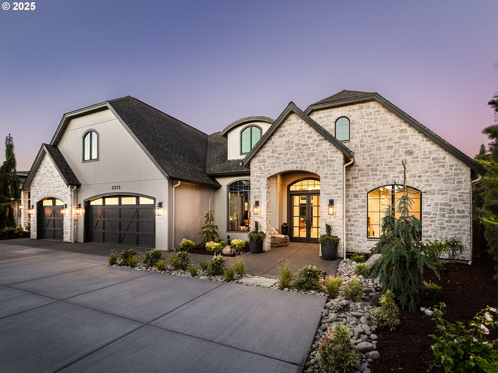 2213 19TH WAY, Ridgefield, WA 98642