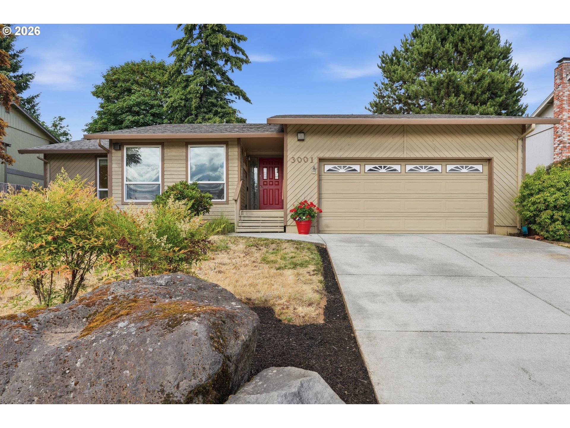 3001 BLAIRMONT DR, Vancouver, WA 98683