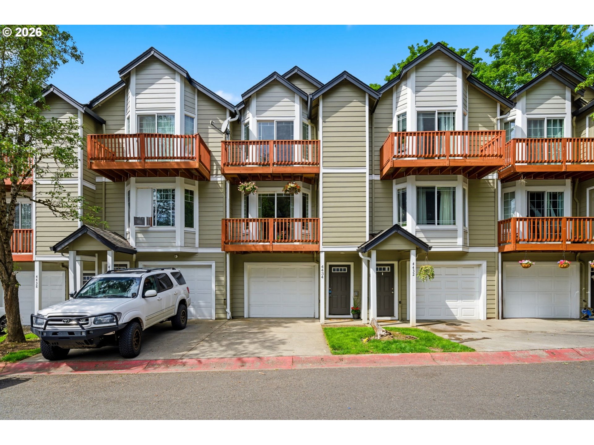 4434 NICHOLSON LOOP, Vancouver, WA 98661