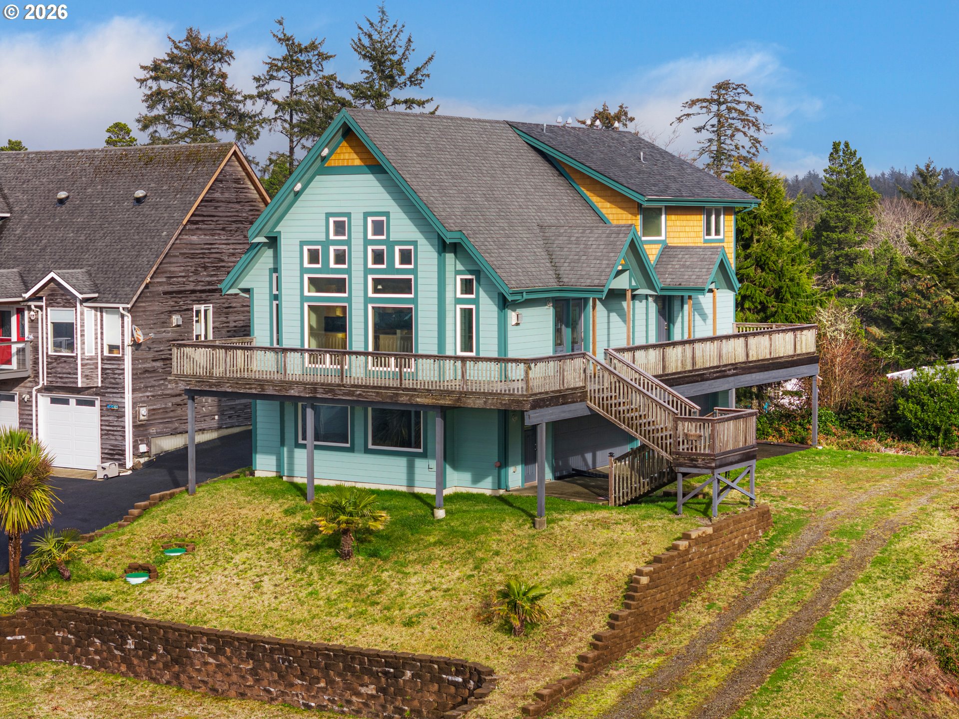 31102 J PL, OceanPark, WA 98640