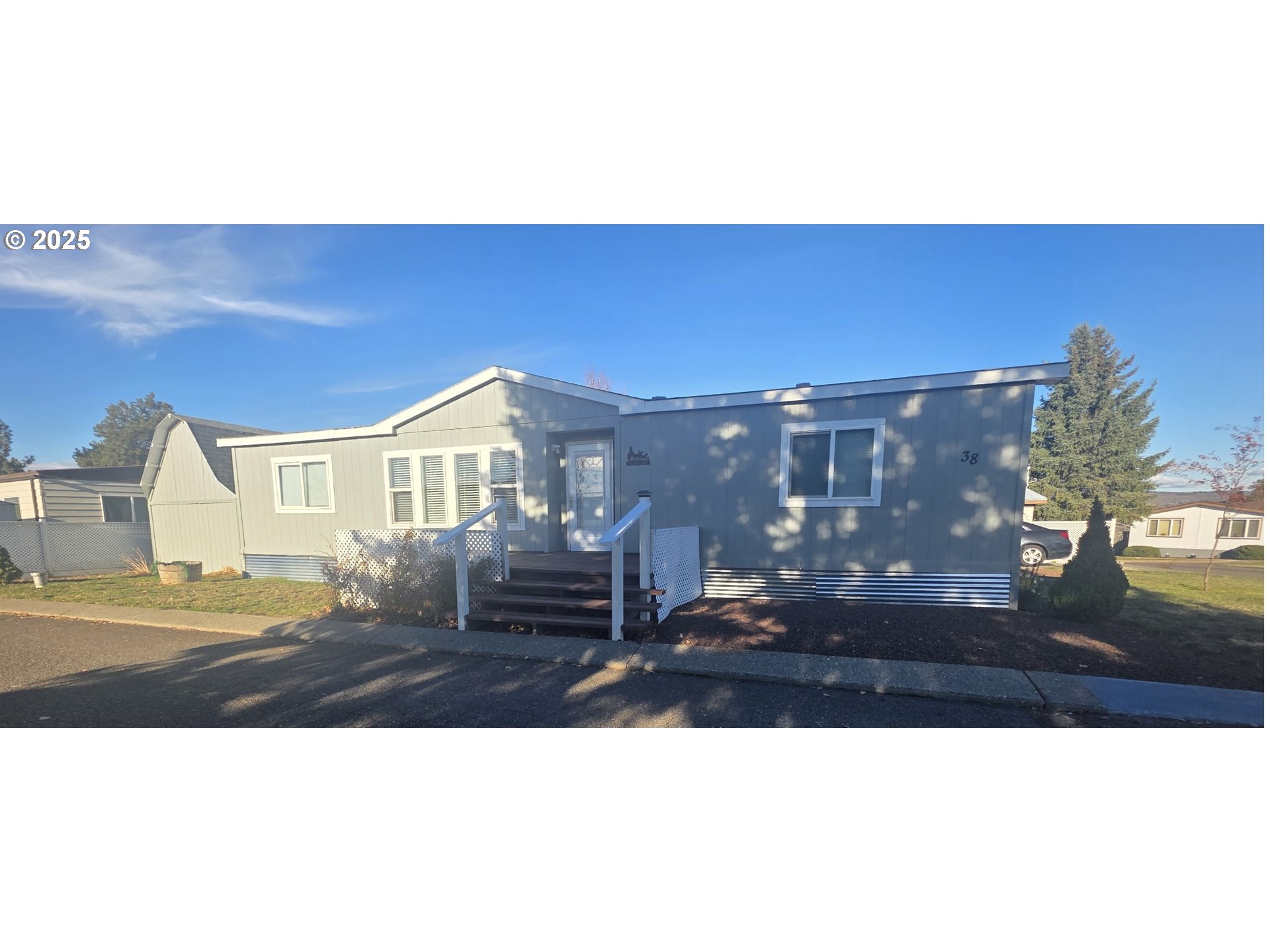 1500 COLUMBUS AVE, Goldendale, WA 98620