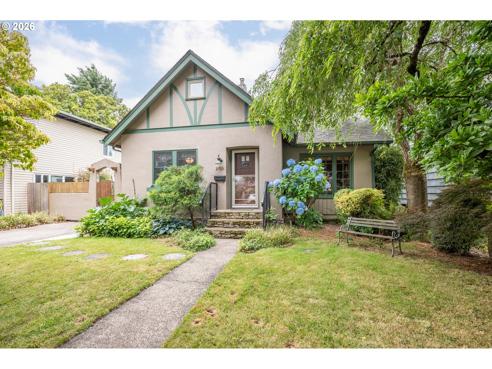 2733 FIR ST, Longview, WA 98632