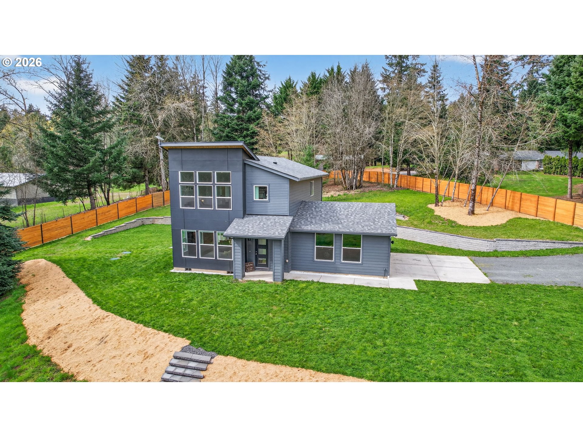 717 382ND ST, LaCenter, WA 98629