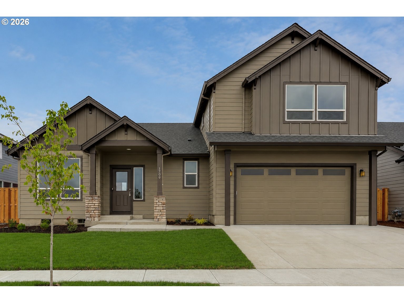 2016 BADGER WAY, LaCenter, WA 98629
