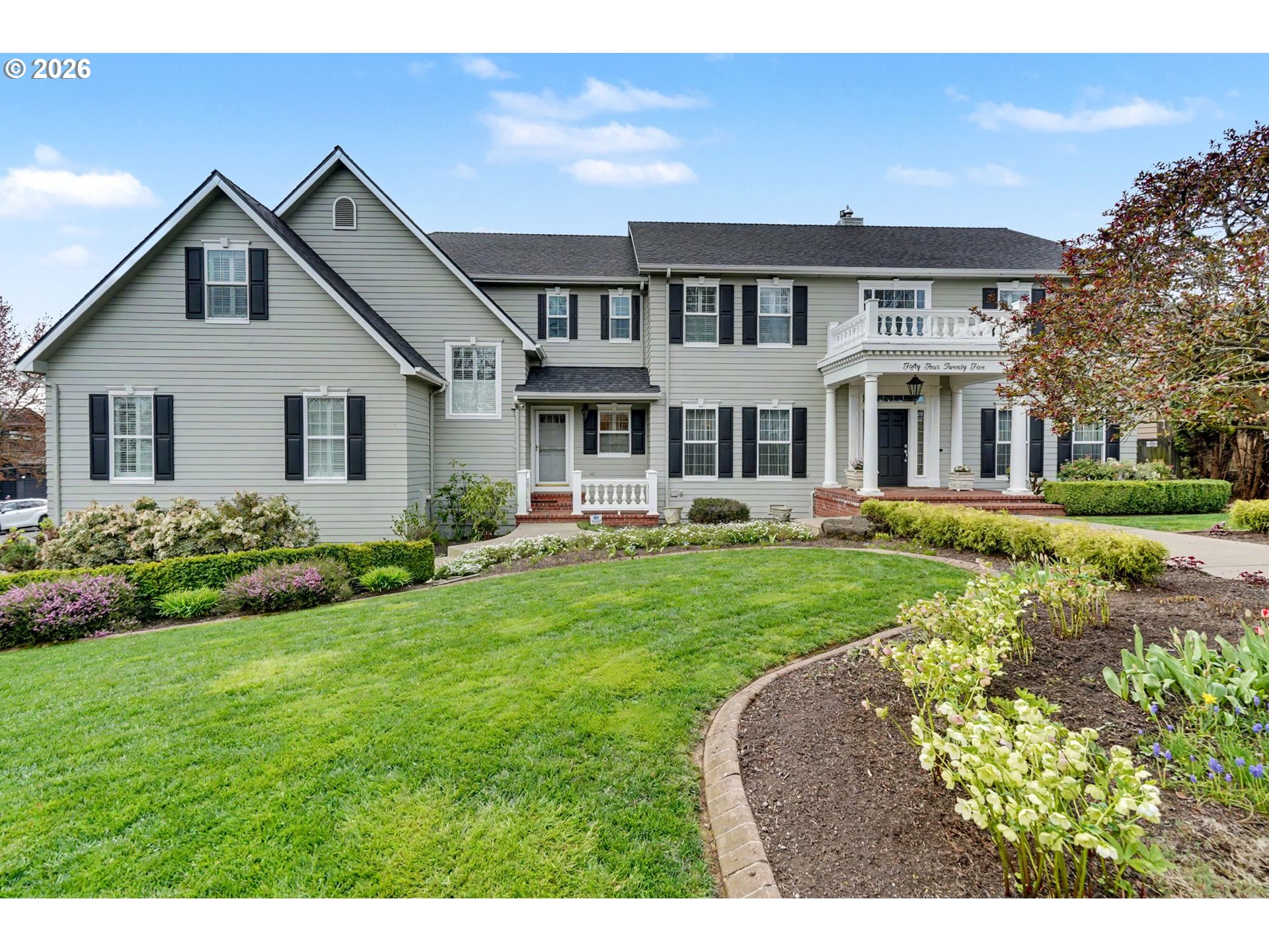 5425 WOODMILL DR