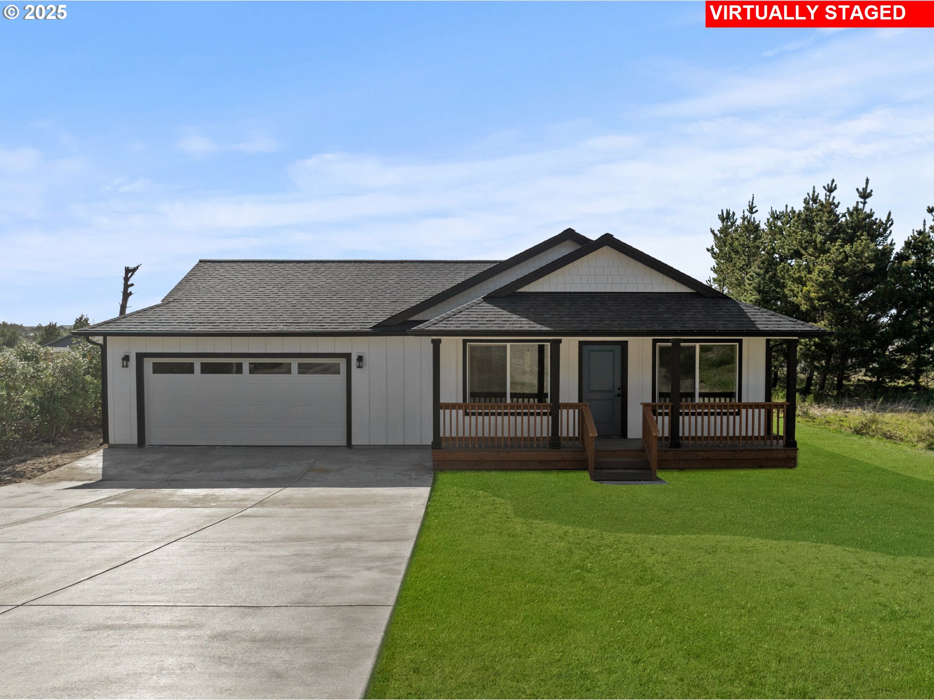 31401 J PL, OceanPark, WA 98640