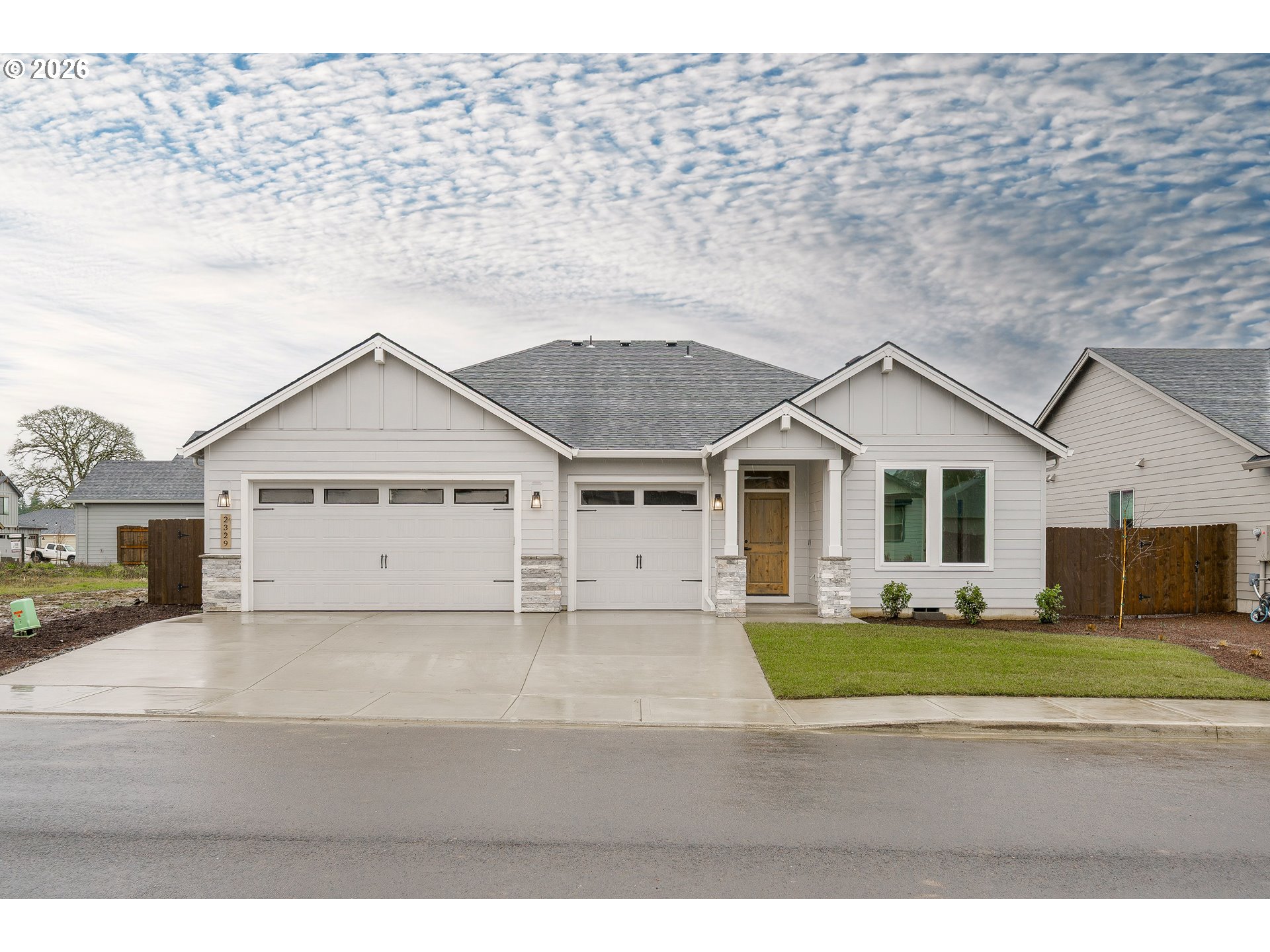 2329 WOLFPACK ST, LaCenter, WA 98629