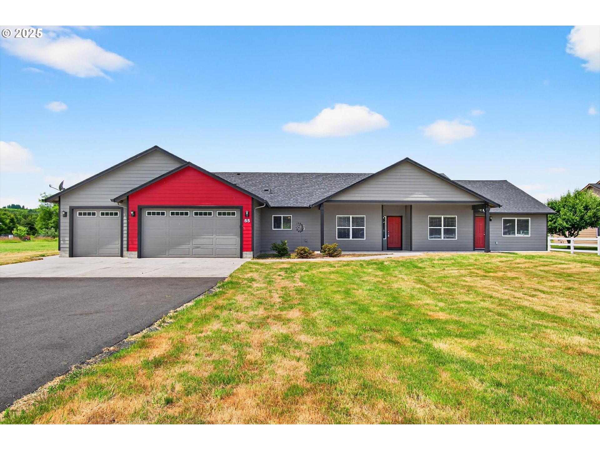 55 MONROE DR, Cathlamet, WA 98612