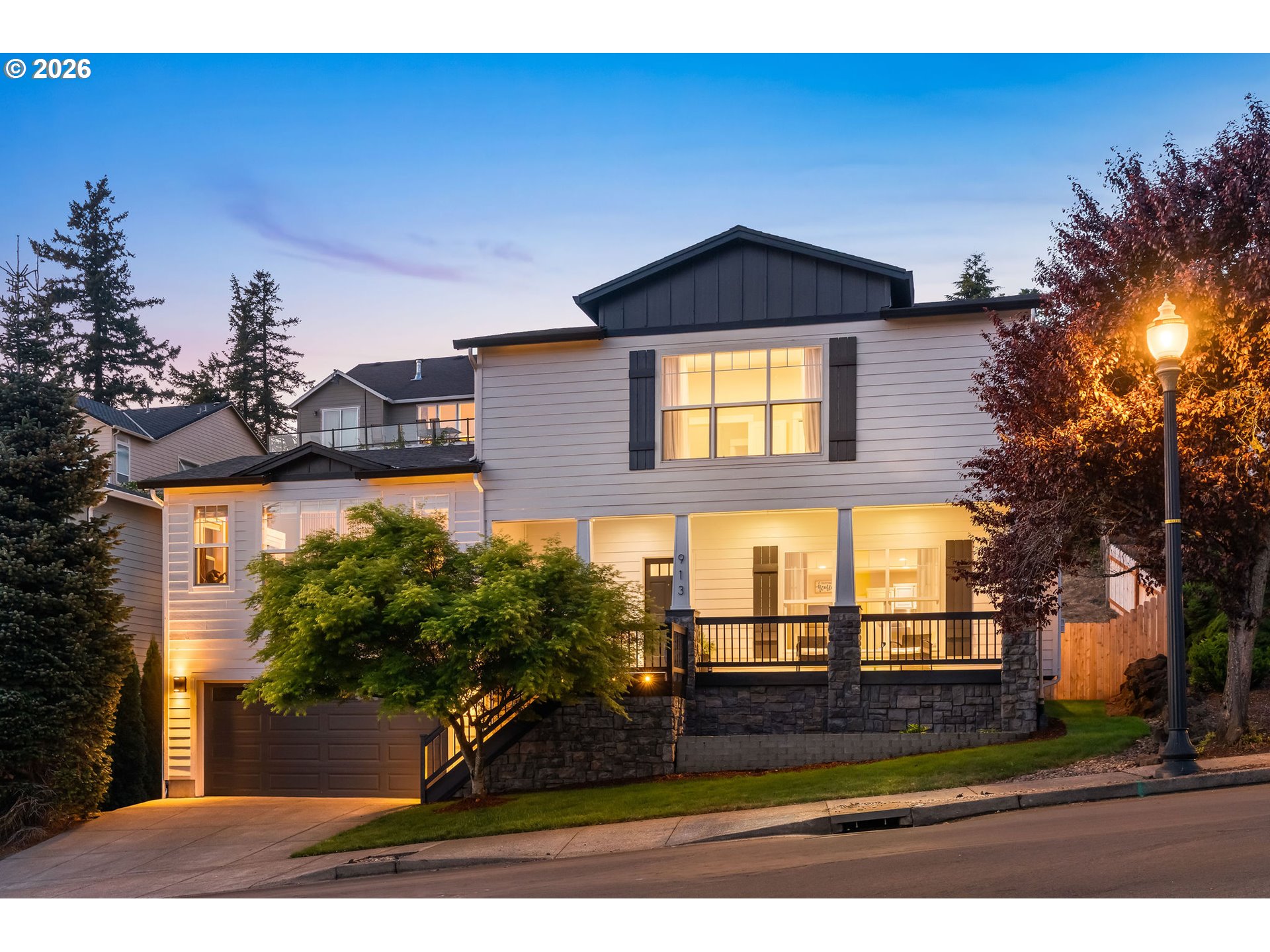 913 Y ST, Washougal, WA 98671