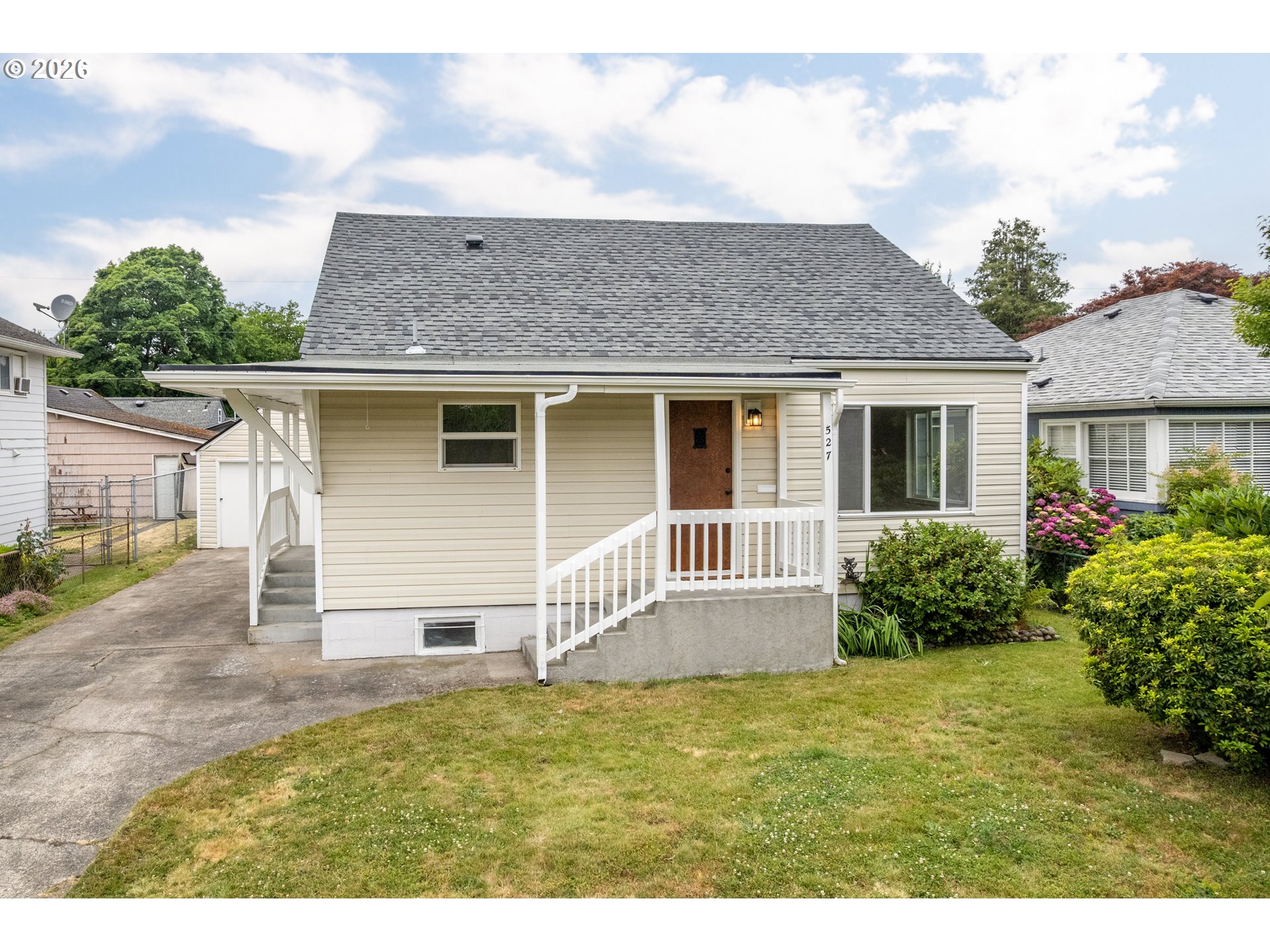 527 24TH AVE, Longview, WA 98632