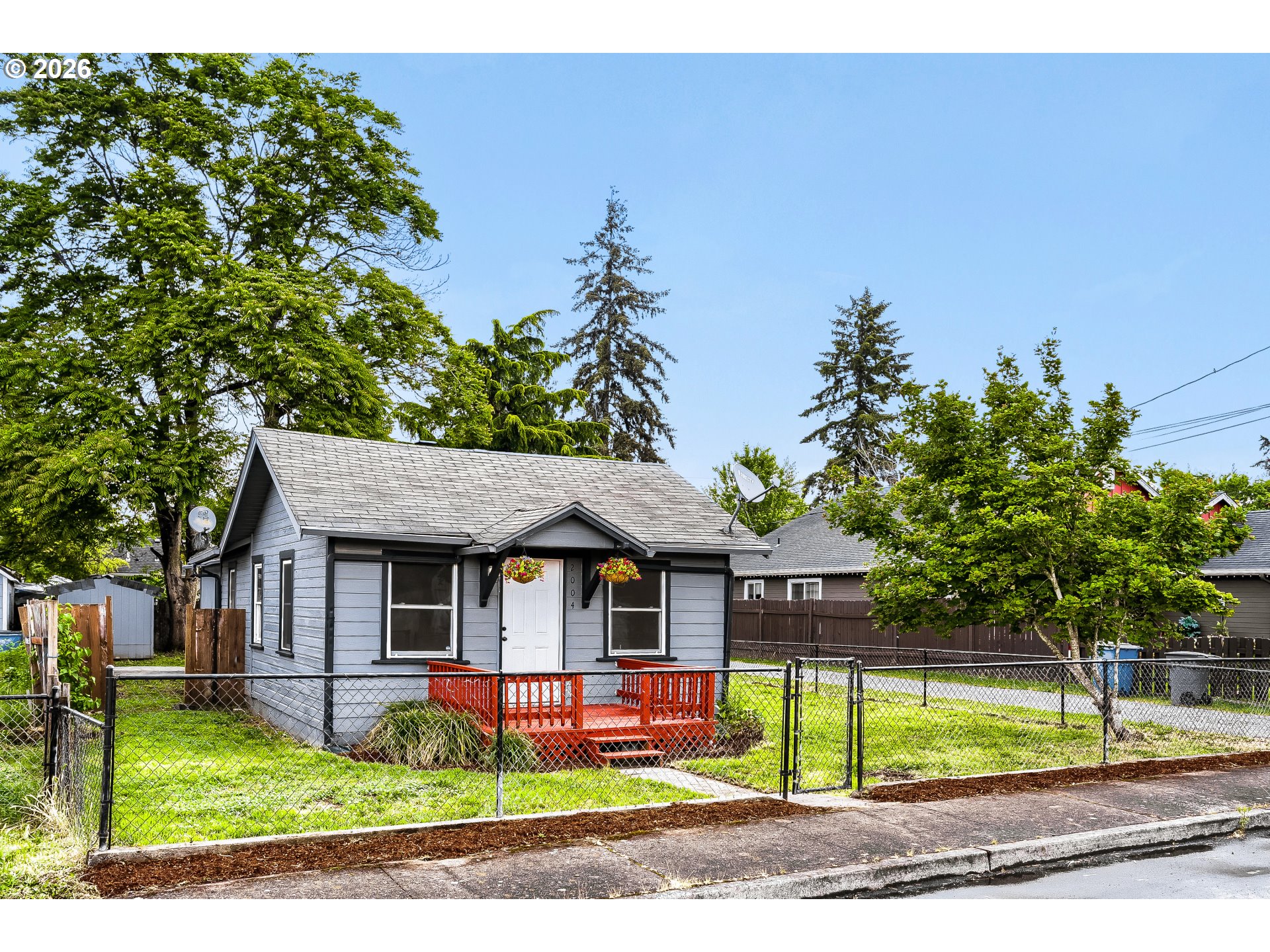 2004 30TH ST, Vancouver, WA 98663