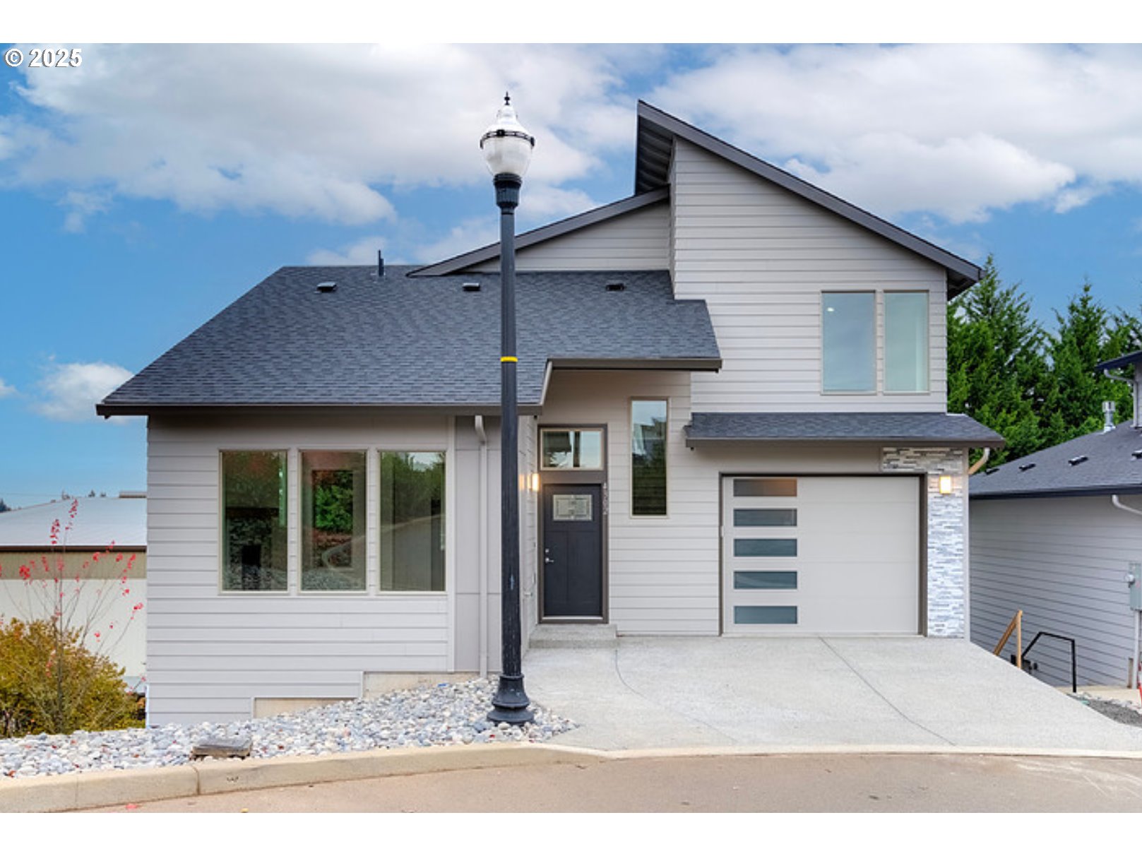 4302 61st ST, Vancouver, WA 98661