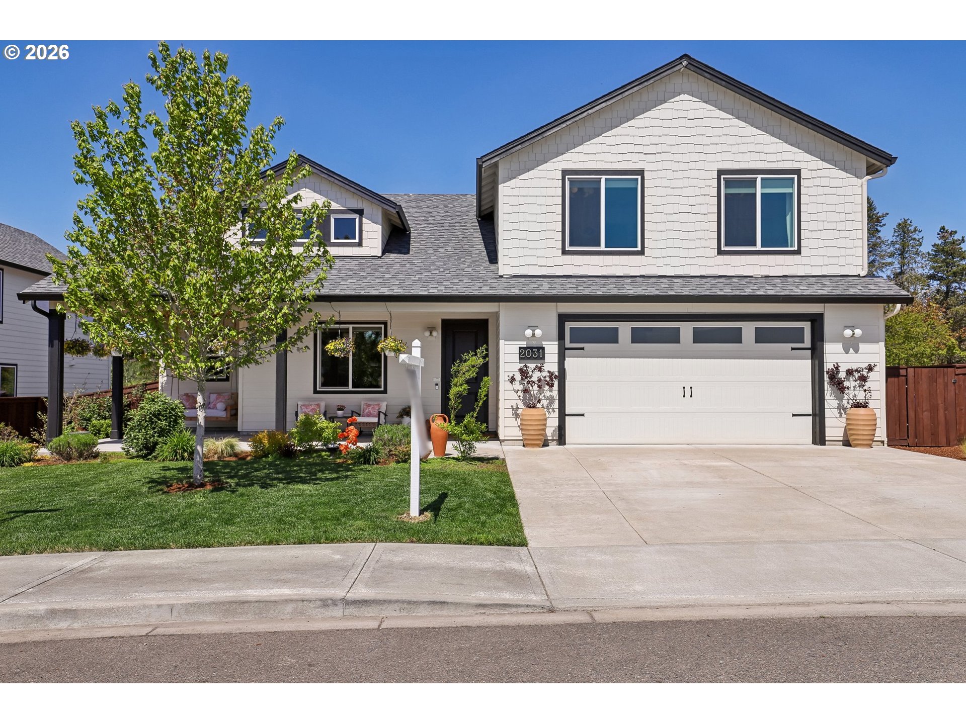2031 9TH ST, LaCenter, WA 98629