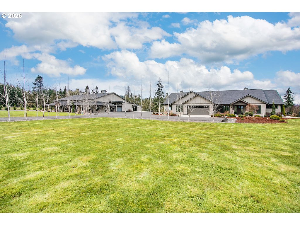 302 WATERS RD, CastleRock, WA 98611
