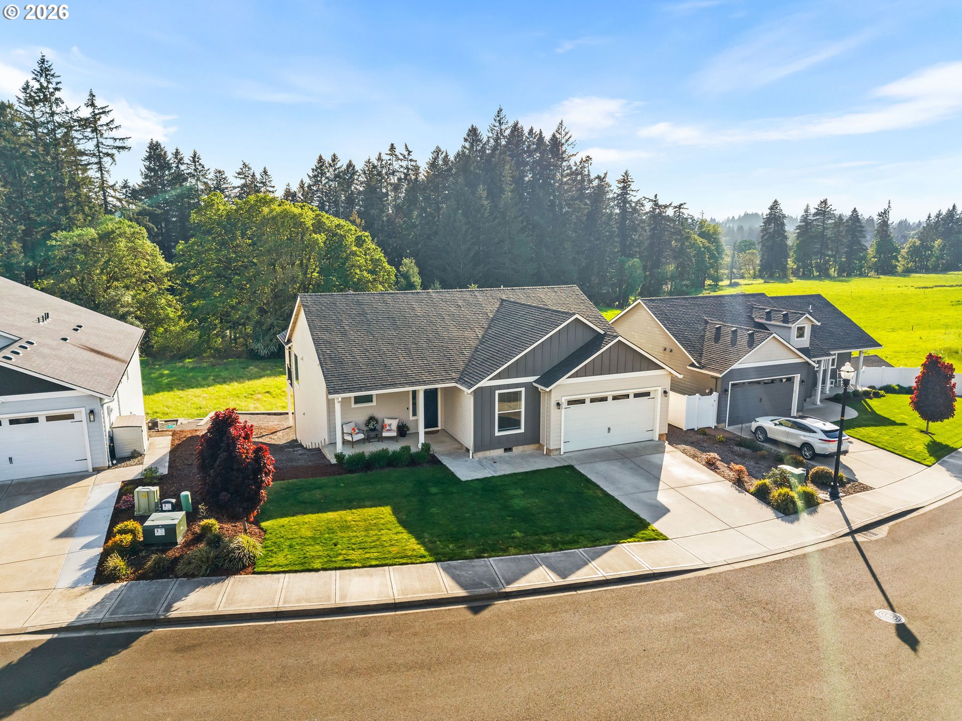 826 GOLDEN EAGLE DR, LaCenter, WA 98629