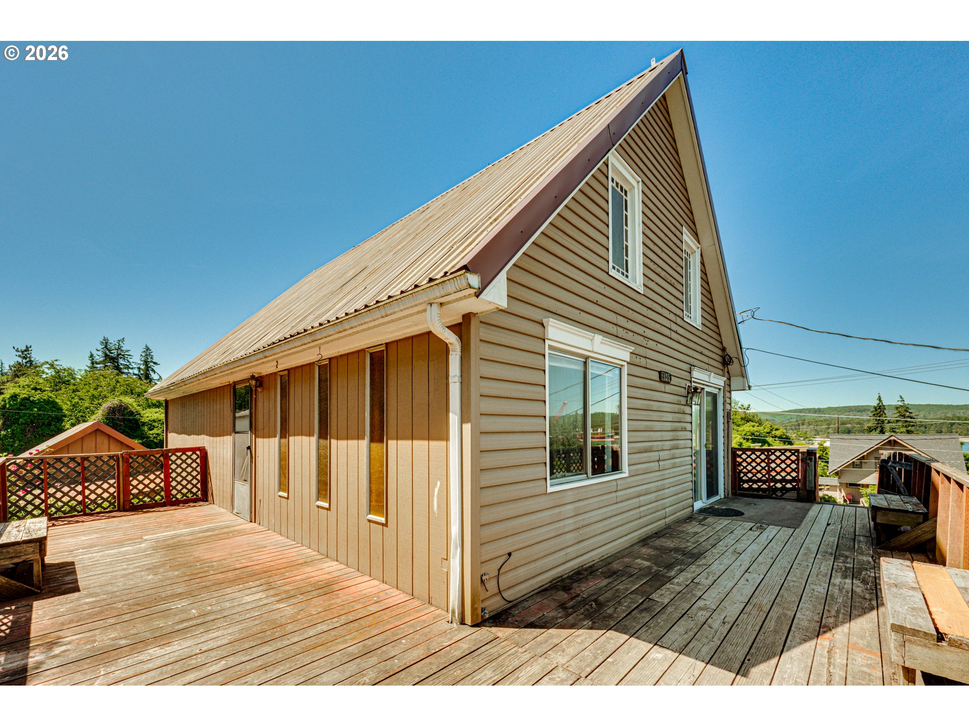135 DATE ST, Kalama, WA 98625
