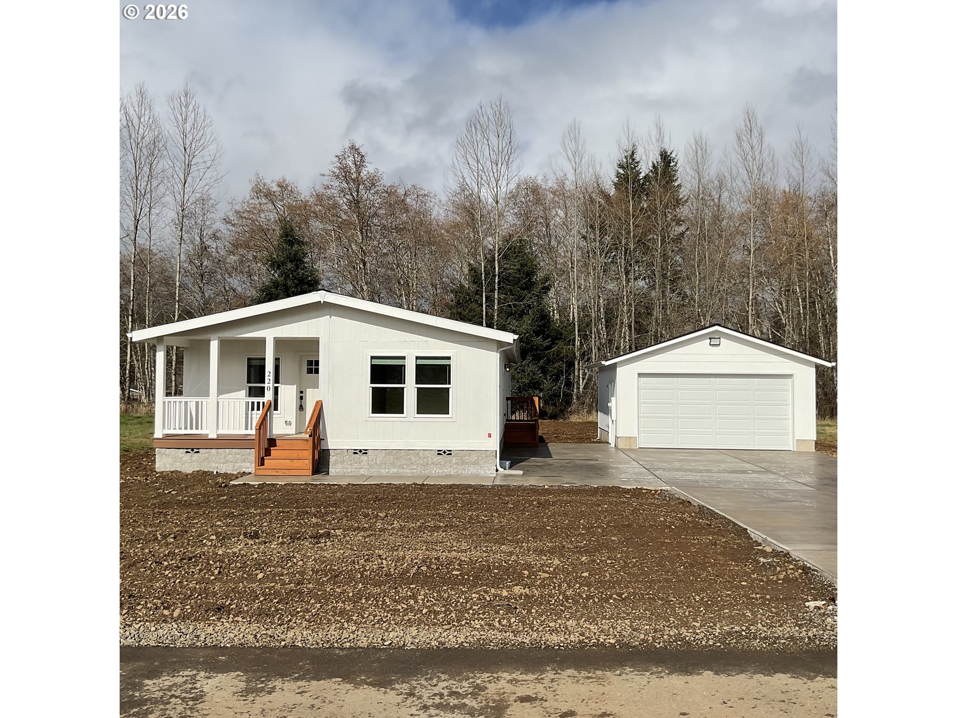 220 Chris RD, PeEll, WA 98572