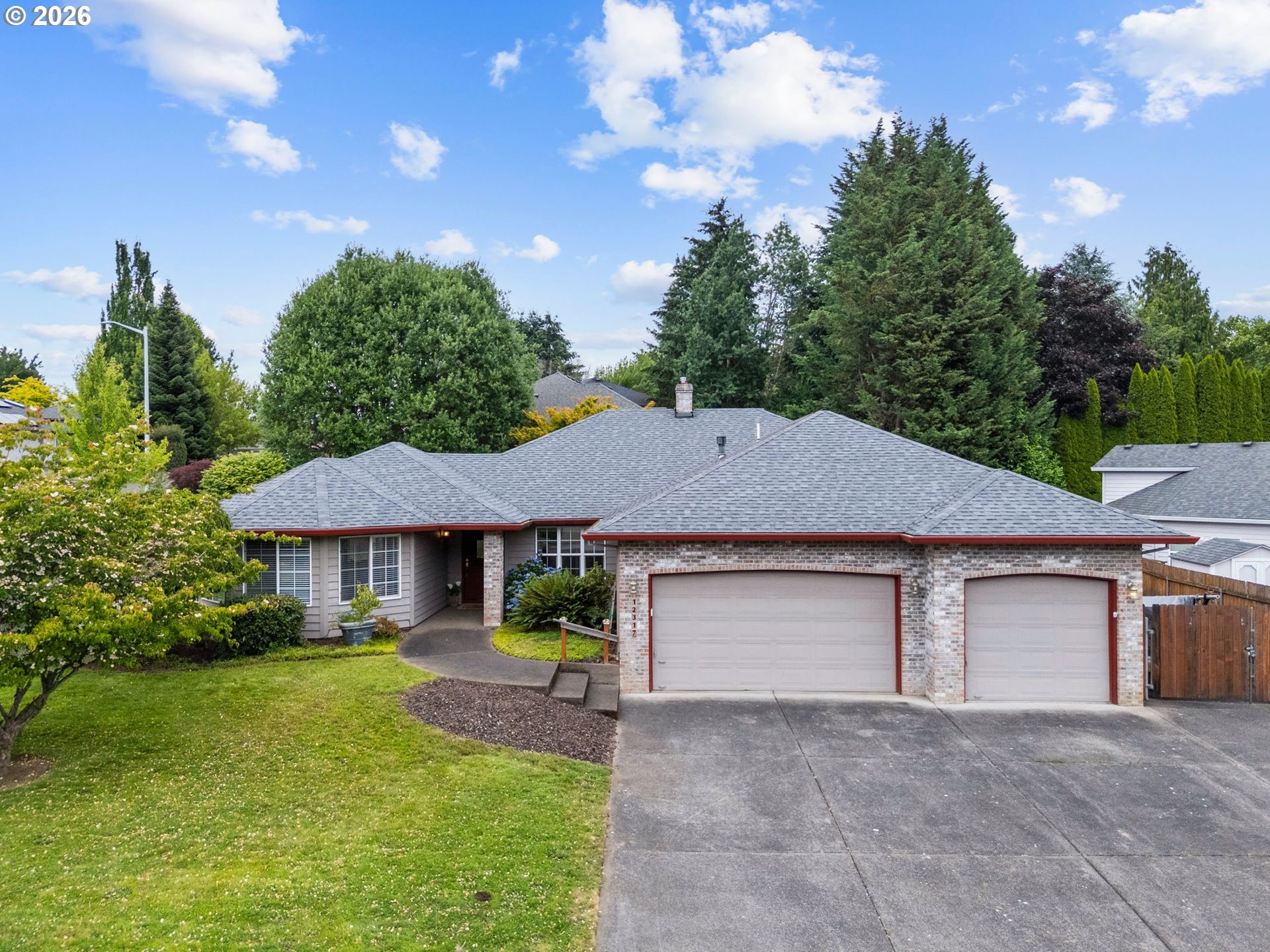 12317 44TH AVE, Vancouver, WA 98686