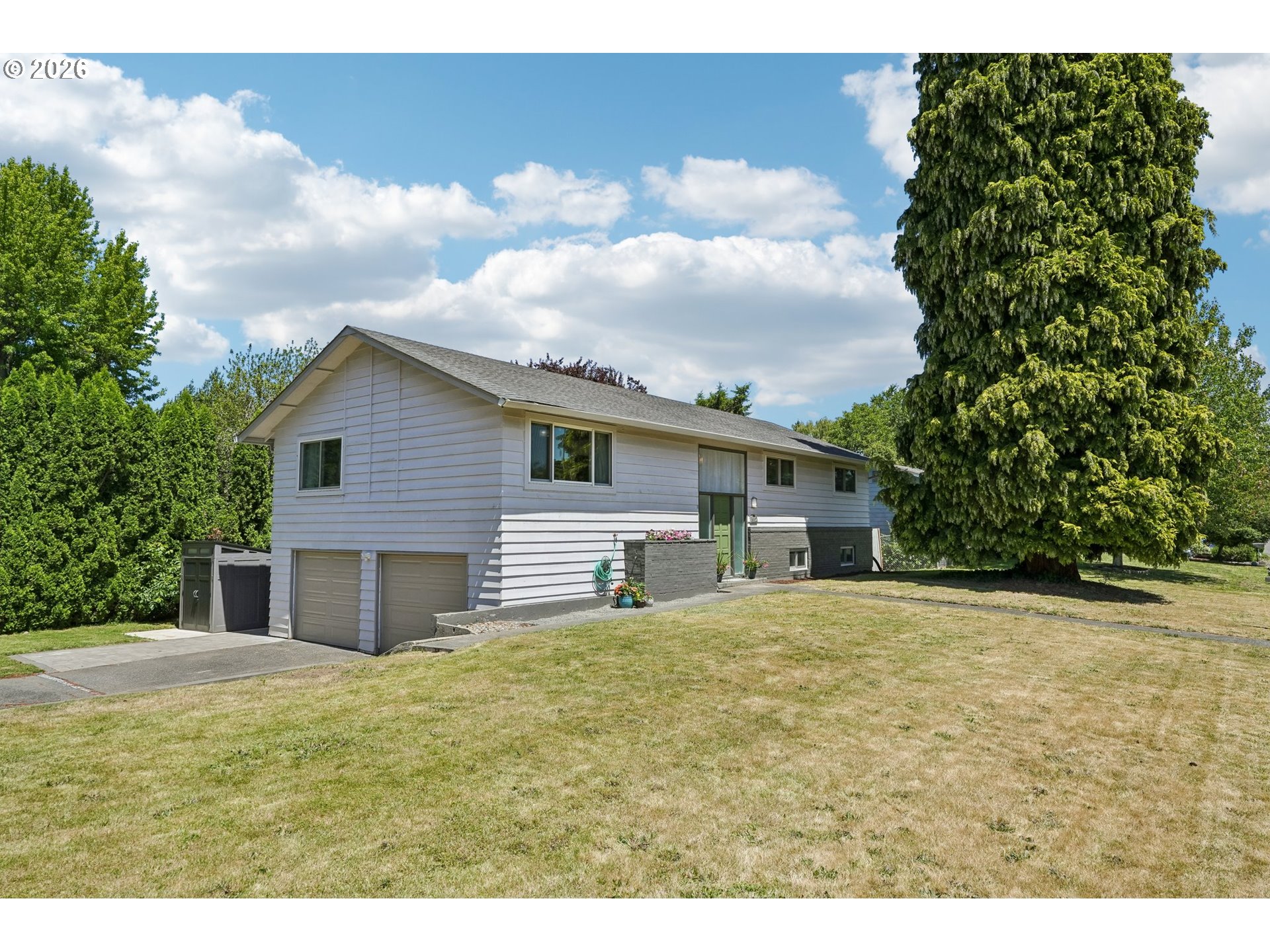 3002 44TH ST, Vancouver, WA 98663
