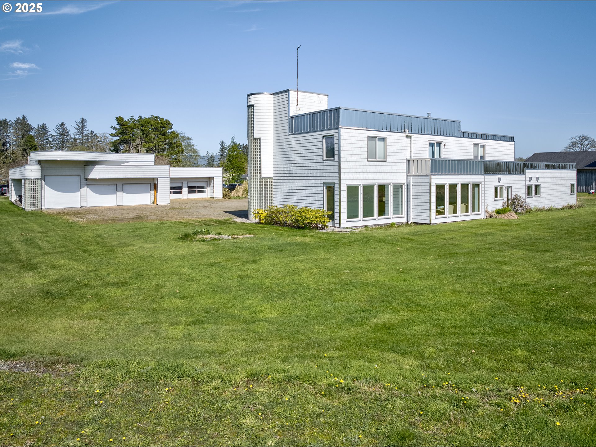 6804 CHATTAM WAY, Ilwaco, WA 98624