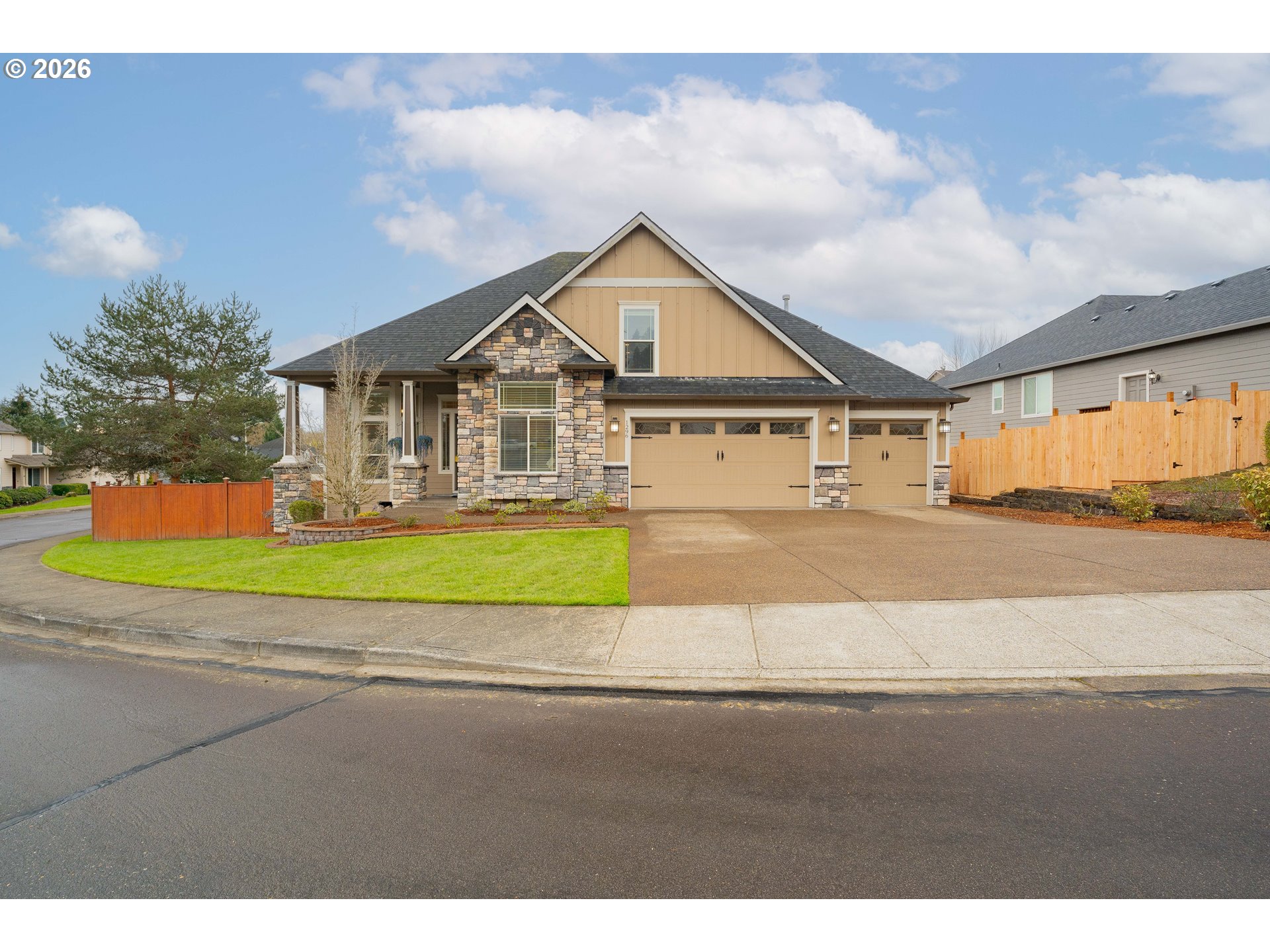 1296 LUCAS ST, LaCenter, WA 98629