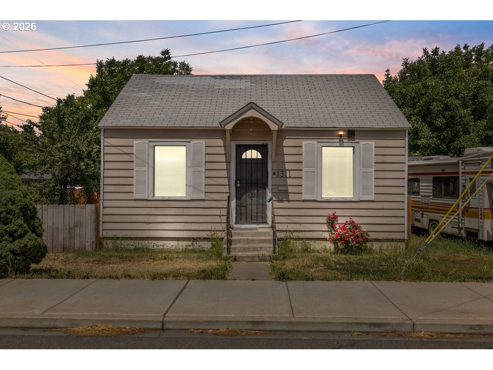 1311 Mead AVE, Yakima, WA 98902