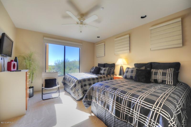 Bedroom_II