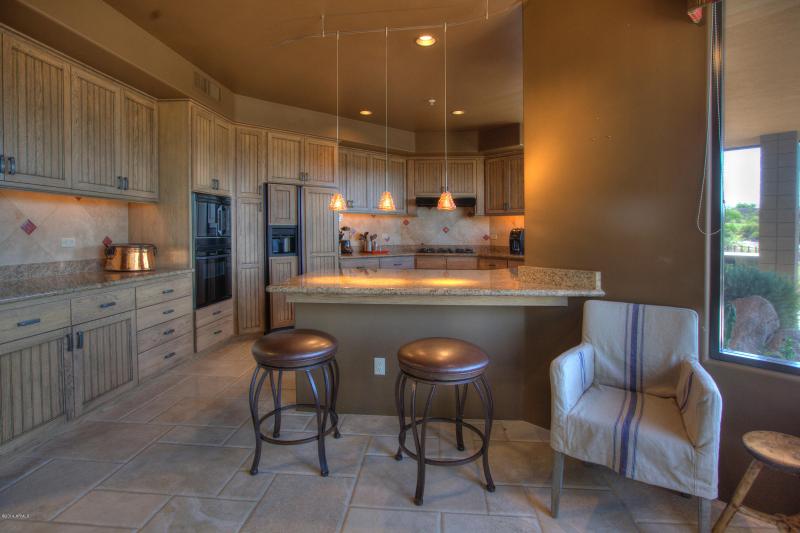 007_Open Kitchen