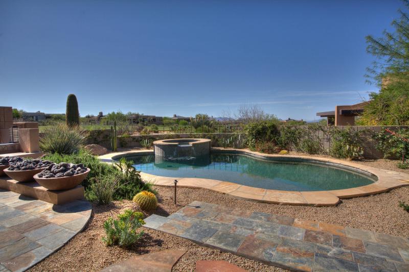 018_Pool and Spa