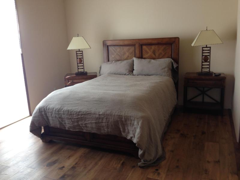 Guest Room 2