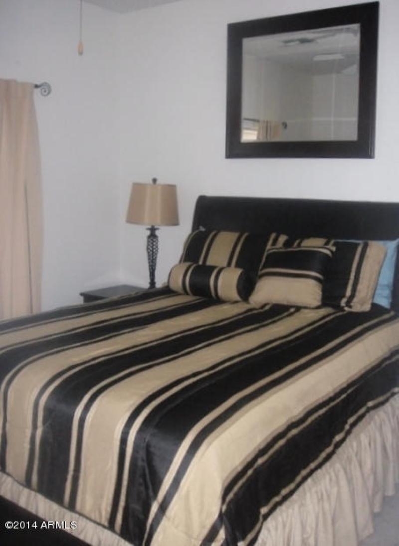 Guest bedroom