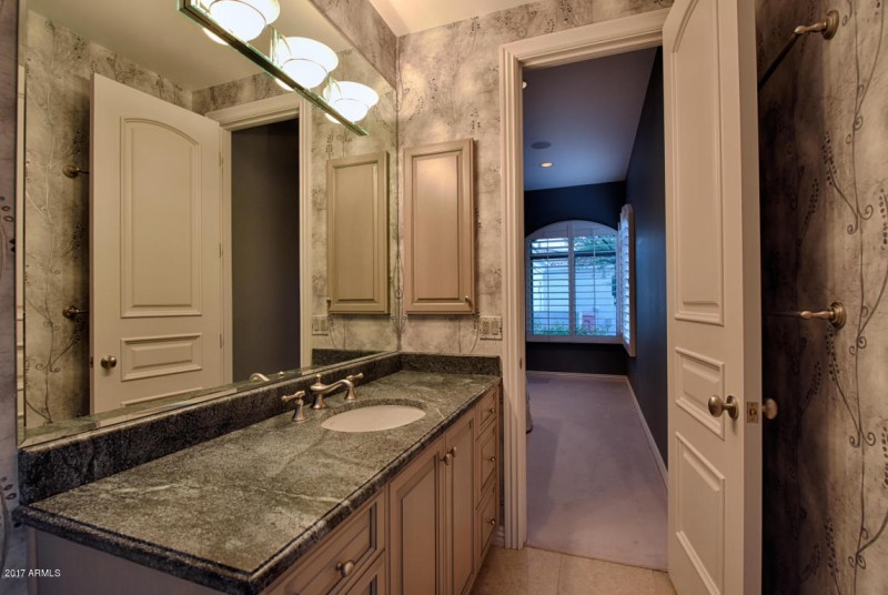 Guest 3 bath