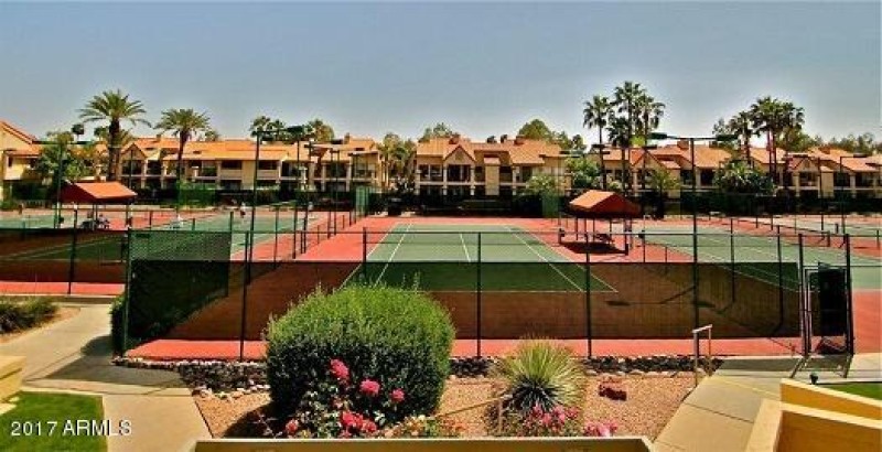Tennis court