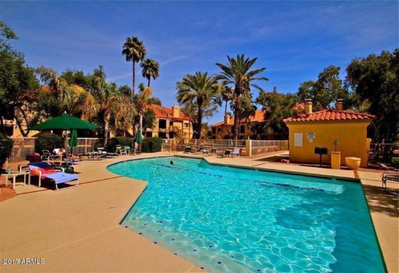 Pool2