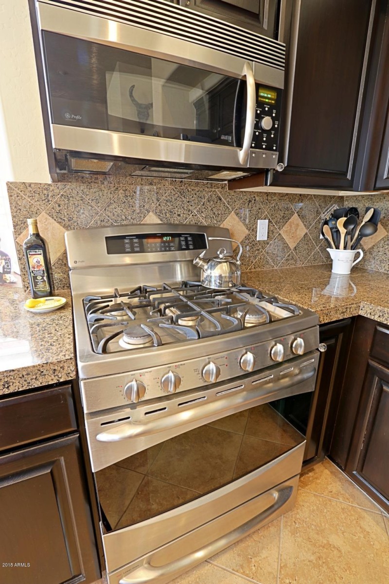 Kitchen 5