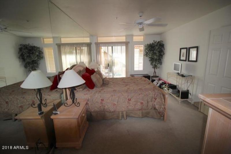 Master bedroom 2