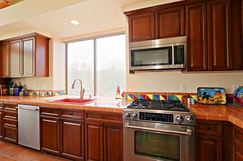 Kitchen 4