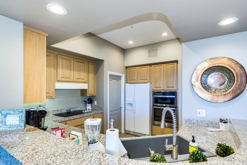 kitchen bar