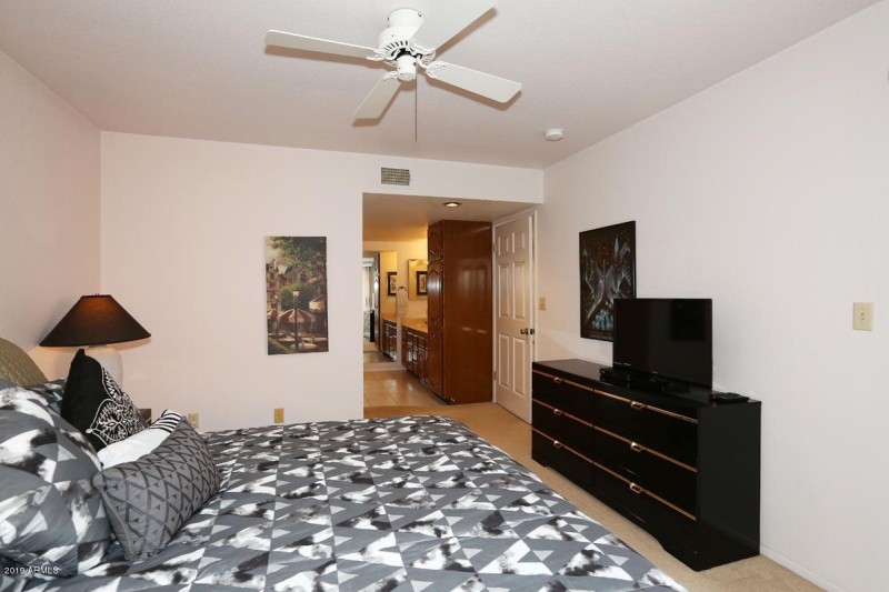 Master Bedroom-Bath