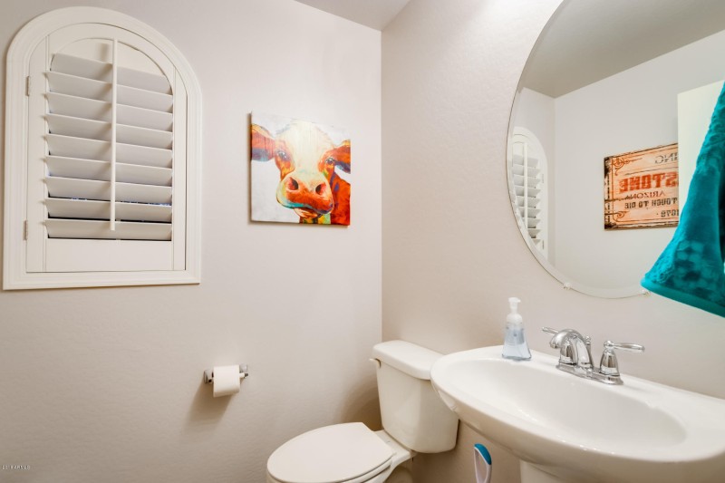 Powder room