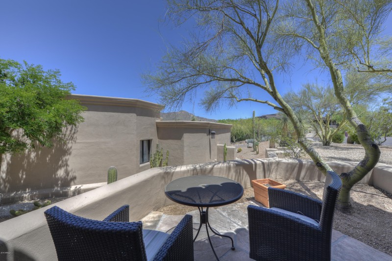 021_Guest Patio