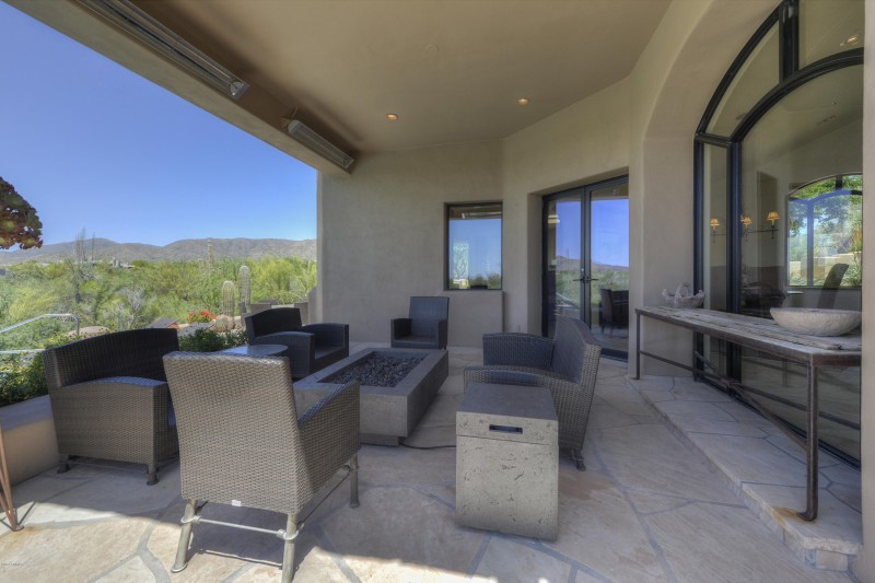 023_Patio