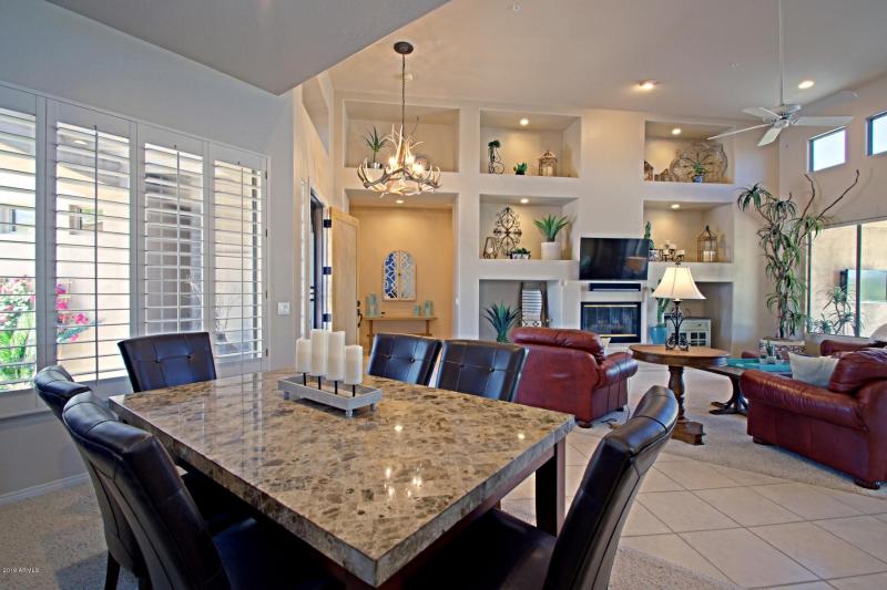 Dining area 2